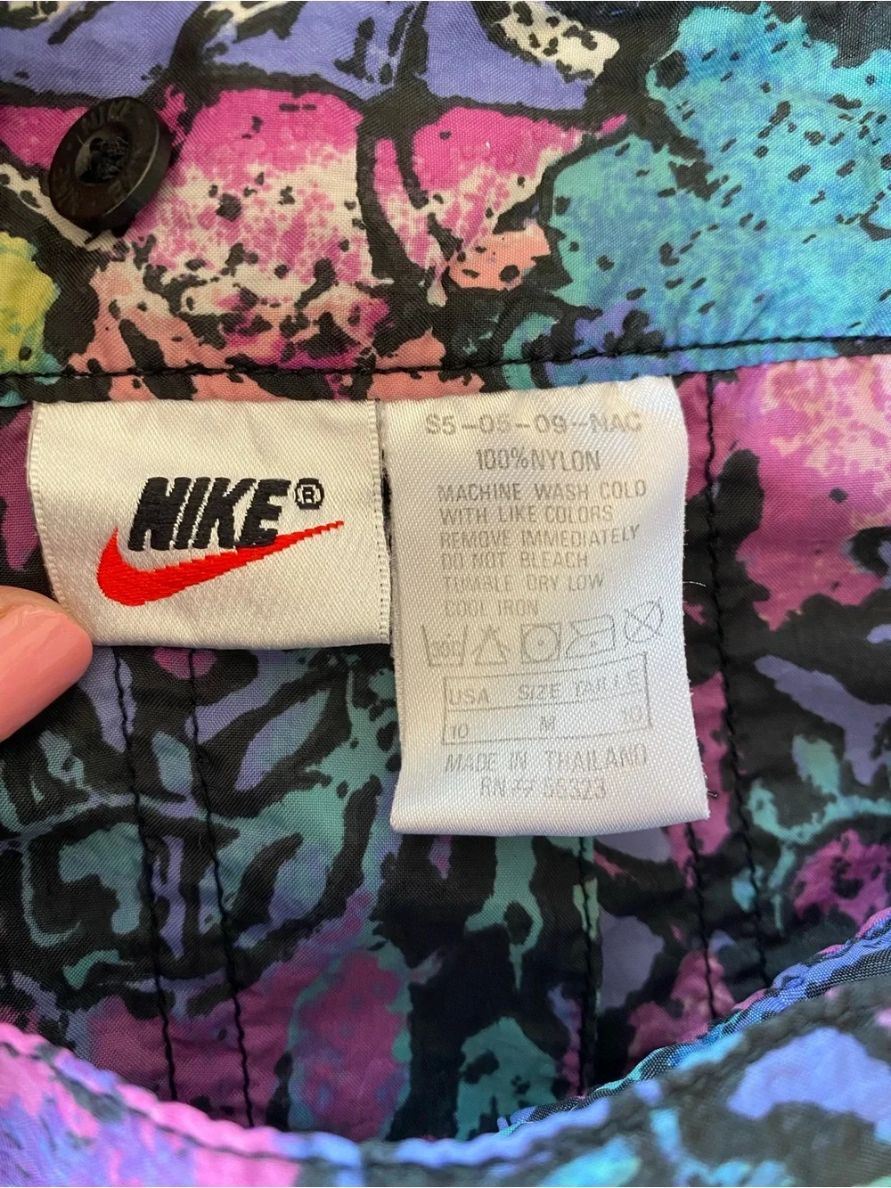 Vintage Women’s Nike Floral Tropical Multicolor Pleated Mini Skirt - activewear
